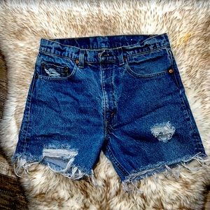 Vintage Levi’s shorts